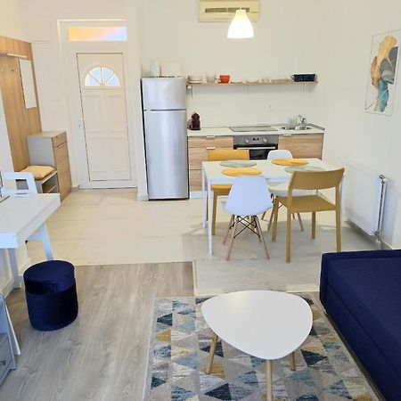 Arnyas Apartmanhaz Balatonlelle Exterior foto