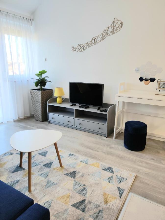 Arnyas Apartmanhaz Balatonlelle Exterior foto