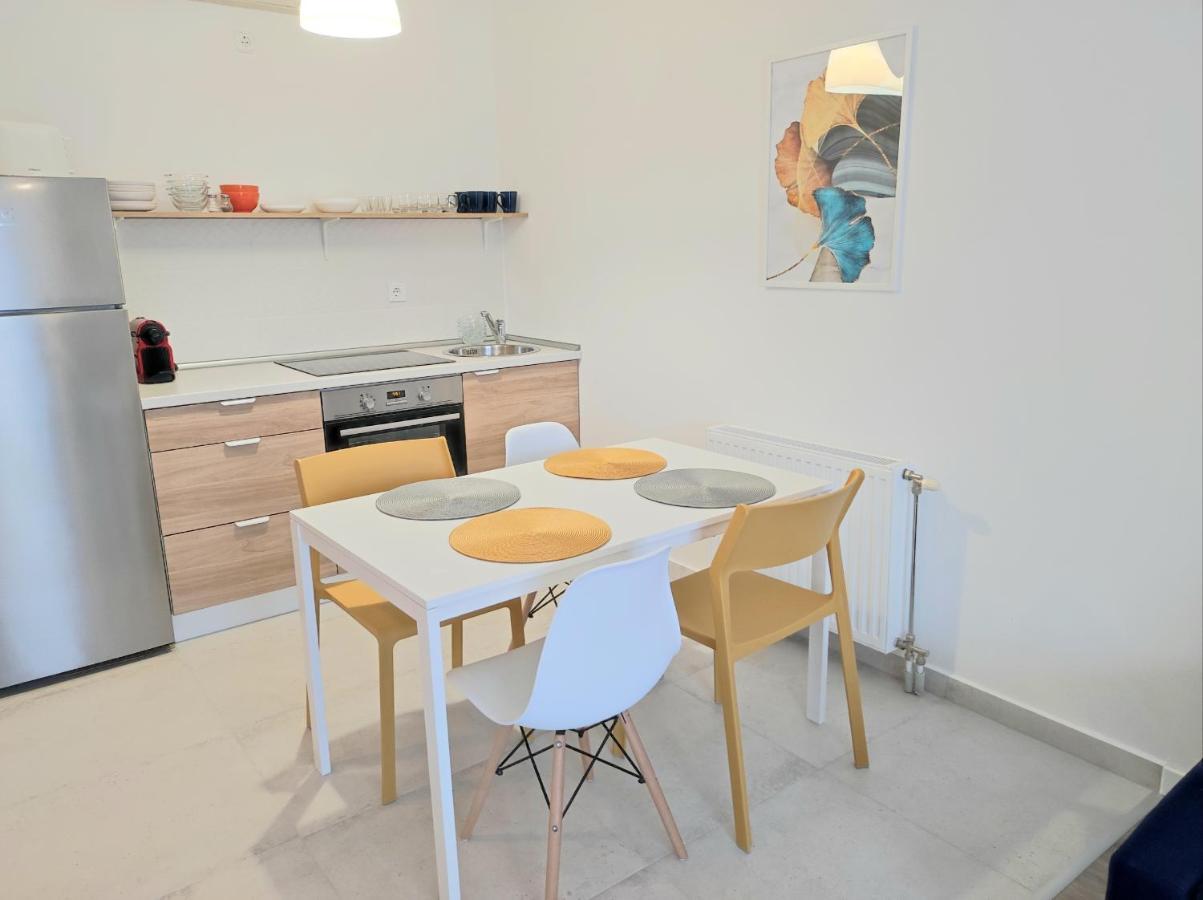 Arnyas Apartmanhaz Balatonlelle Exterior foto